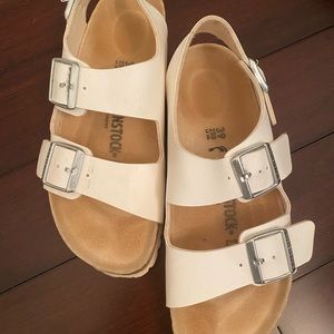 White Birkenstock’s size 39